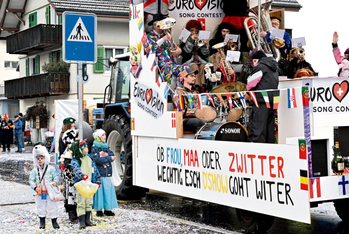 Dem Regen zum Trotz: Im Schachen geht Fasnacht über alles